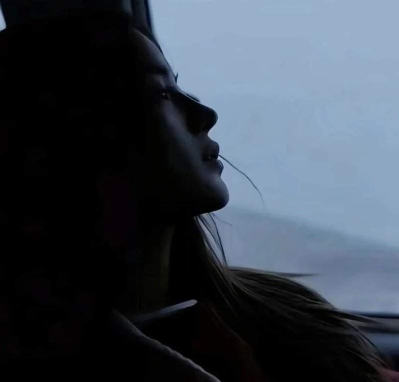 avatar ảnh buồn chất nữ 10