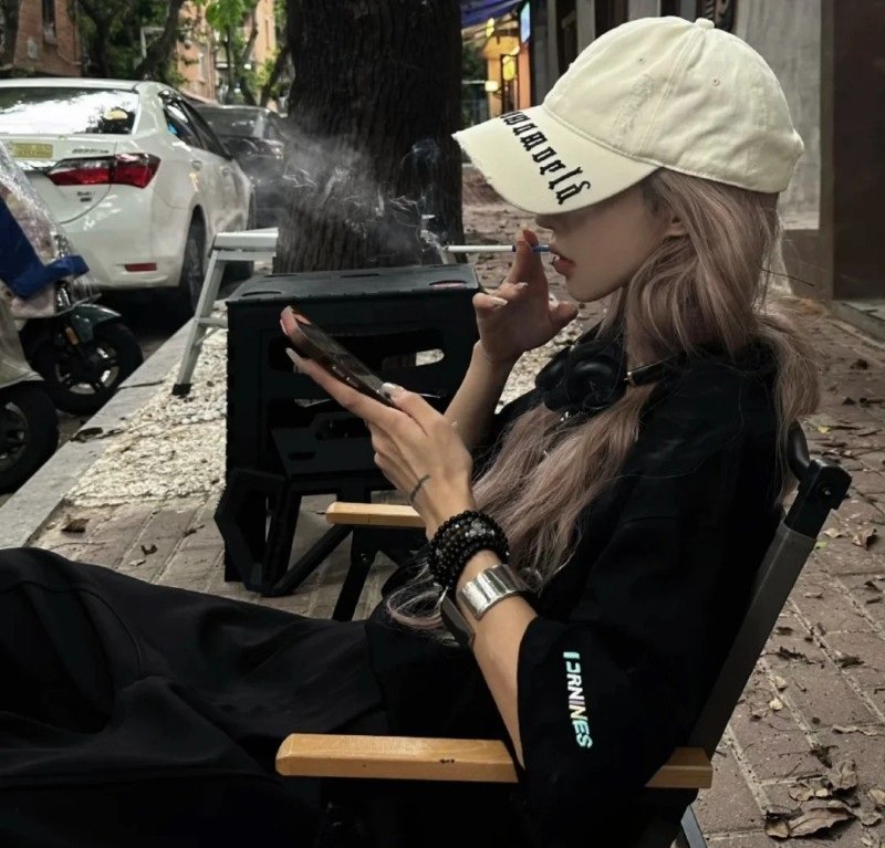 avatar ảnh buồn chất nữ 14