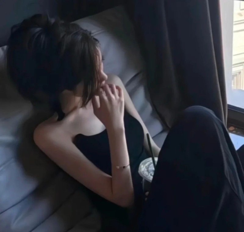 avatar ảnh buồn chất nữ 17