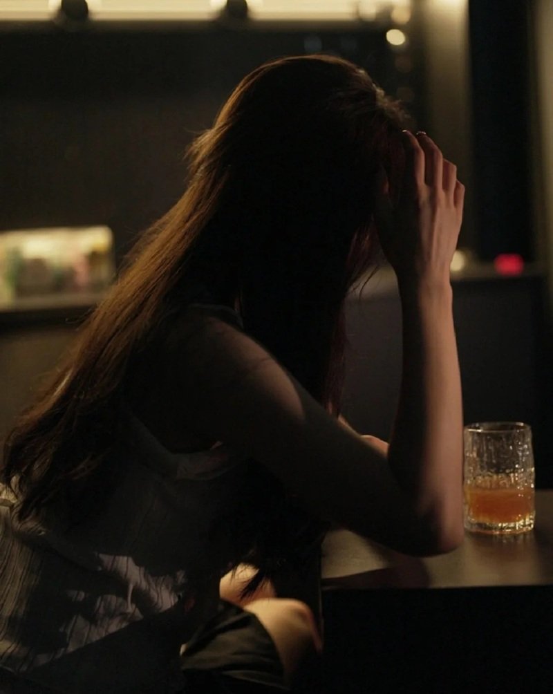 BST 99+ avatar ảnh buồn chất nữ ngầu – đẹp – sâu lắng - Hình ảnh bài viết