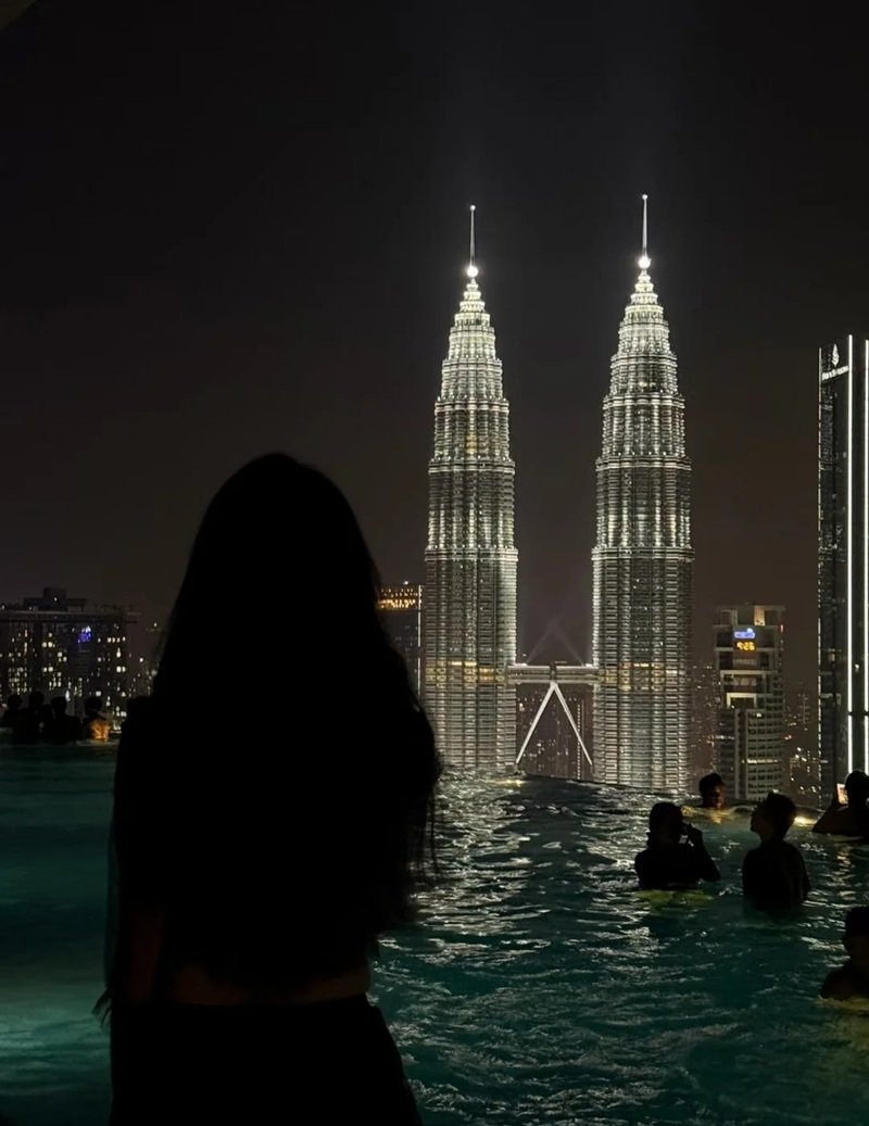 avatar ảnh buồn chất nữ 29