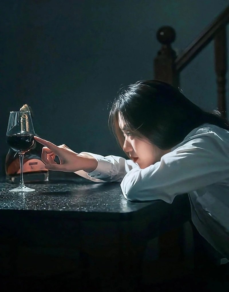 avatar ảnh buồn chất nữ 35