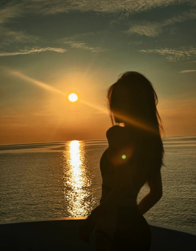 avatar ảnh buồn chất nữ 4