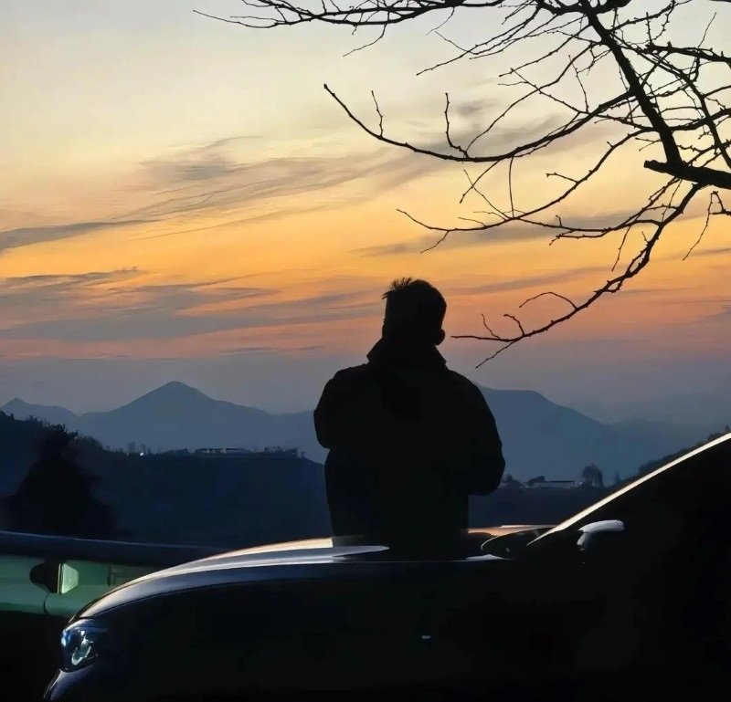 avatar buồn tâm trạng 20