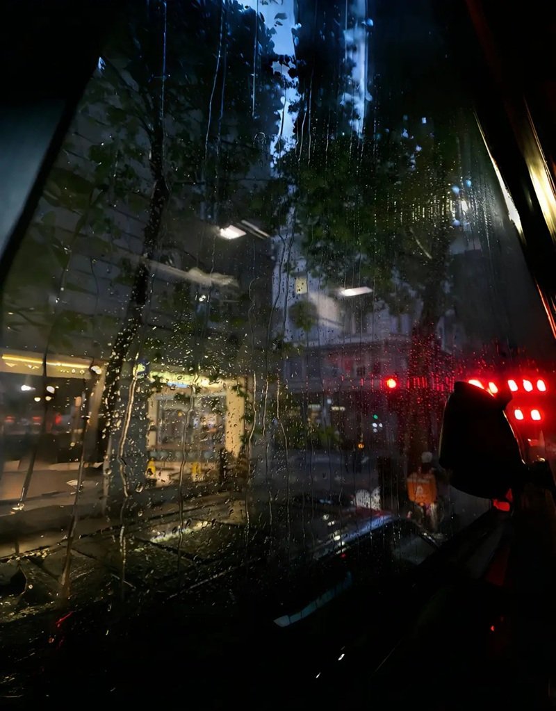 avatar facebook buồn 33