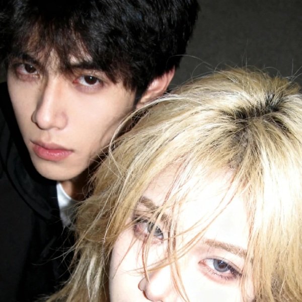 hình avatar cặp đôi yêu nhau 6