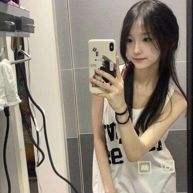 avatar ảnh gái xinh k8 24