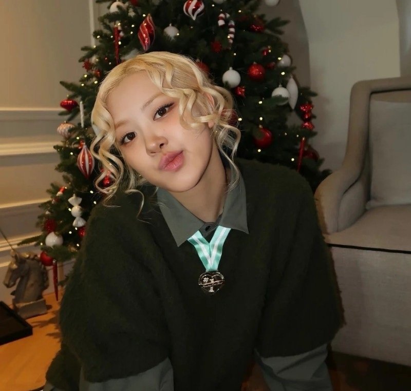 avatar blackpink rose 34