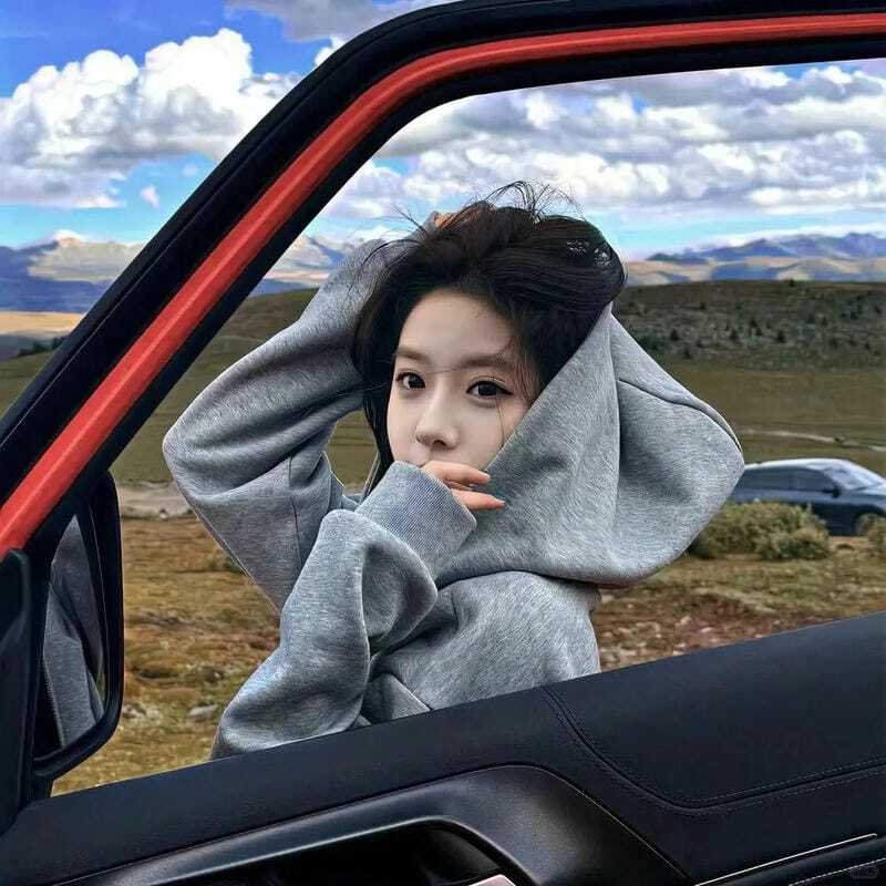 Avatar chill phong cảnh thiên nhiên xanh mát đầy bình yên
