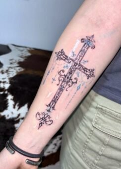 Xem 88+ hình xăm thánh giá đơn giản mà trang nghiêm
