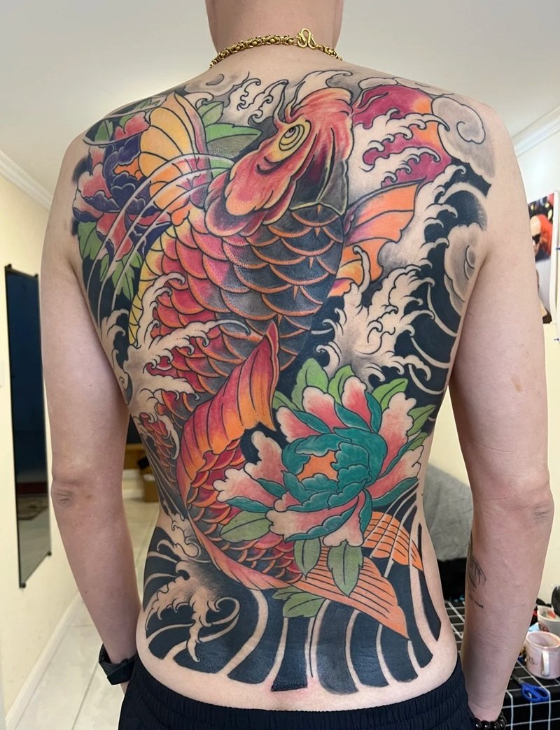 hình xăm cá chép full lưng 15