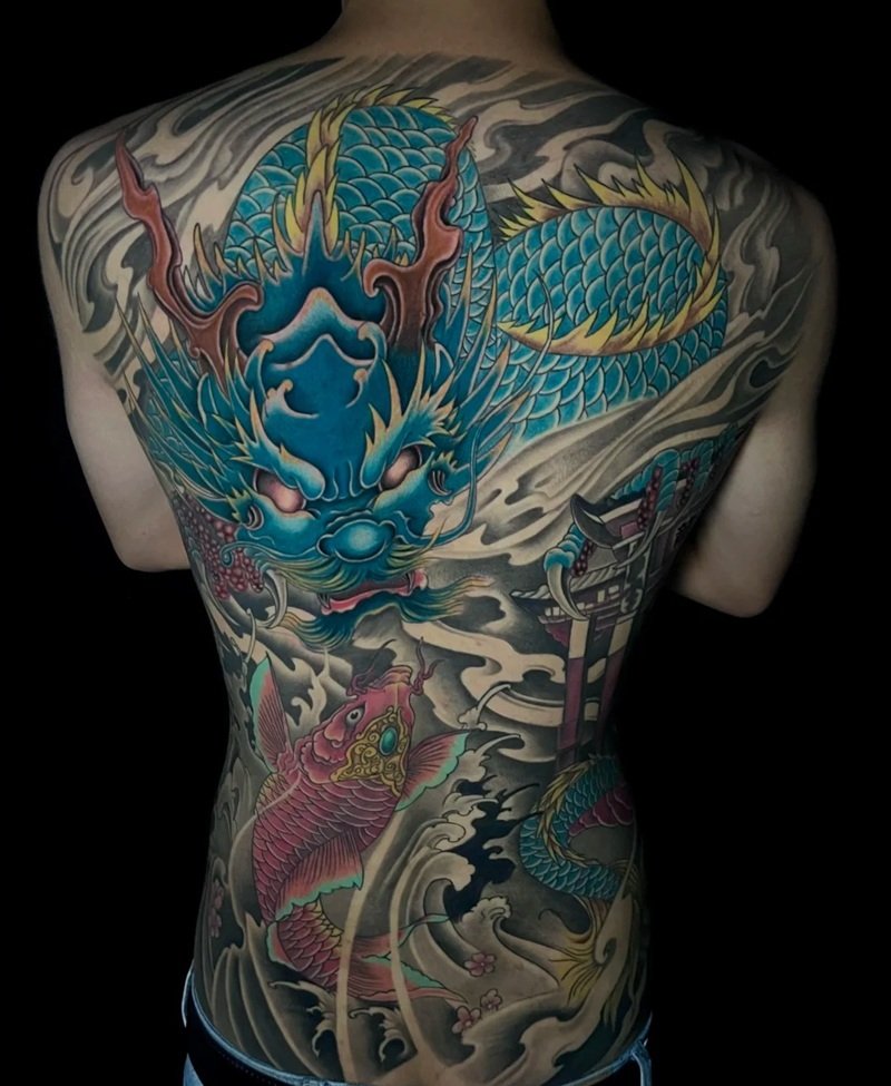 hình xăm cá chép full lưng 2