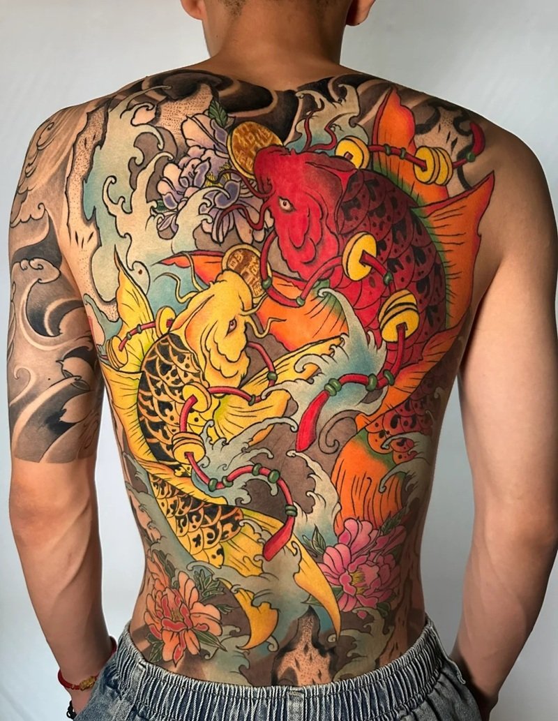 hình xăm cá chép full lưng 26