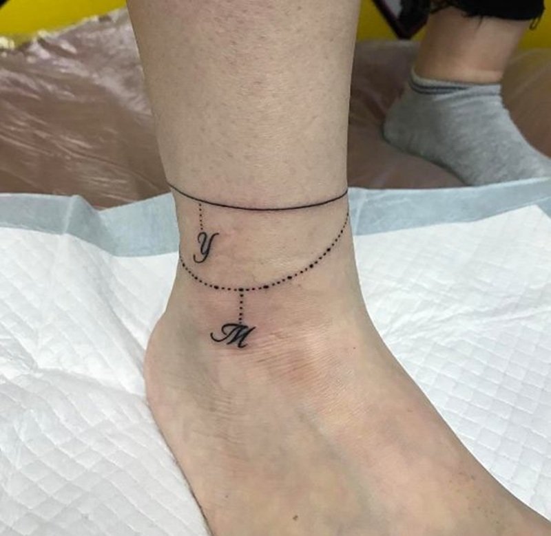 hình xăm cổ chân 2