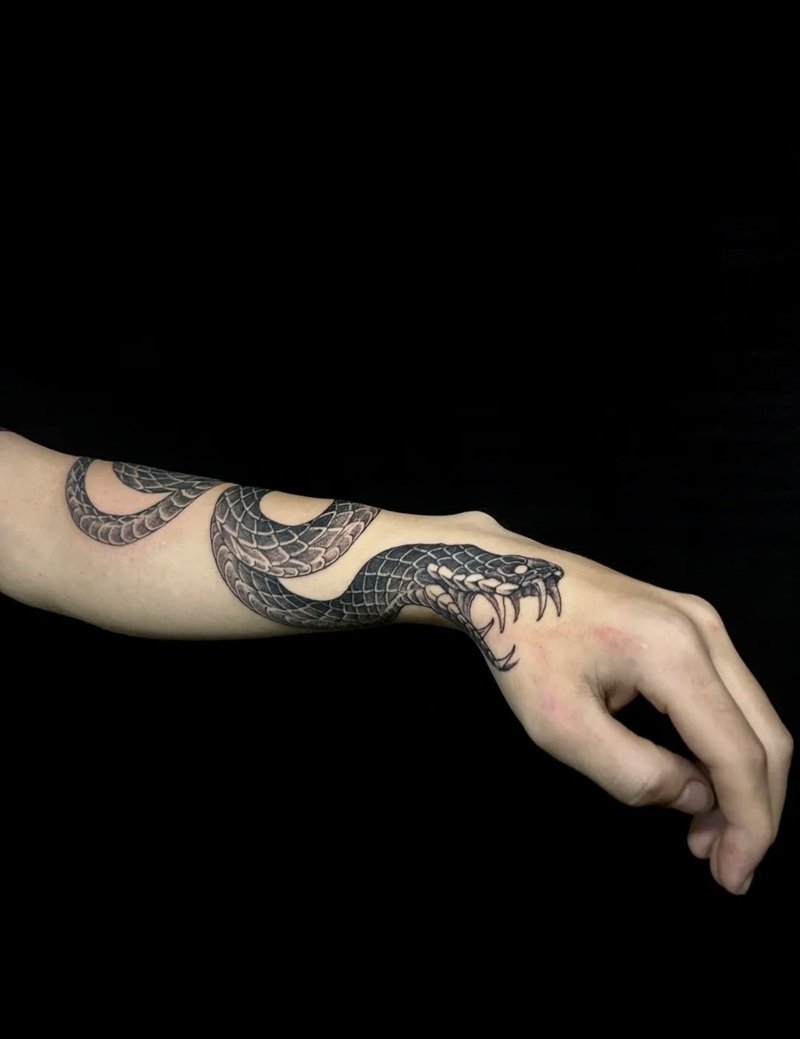 hình xăm con rắn 24