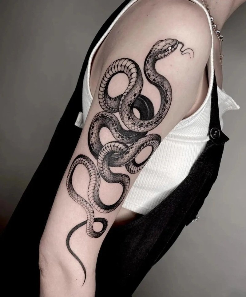 hình xăm con rắn 30