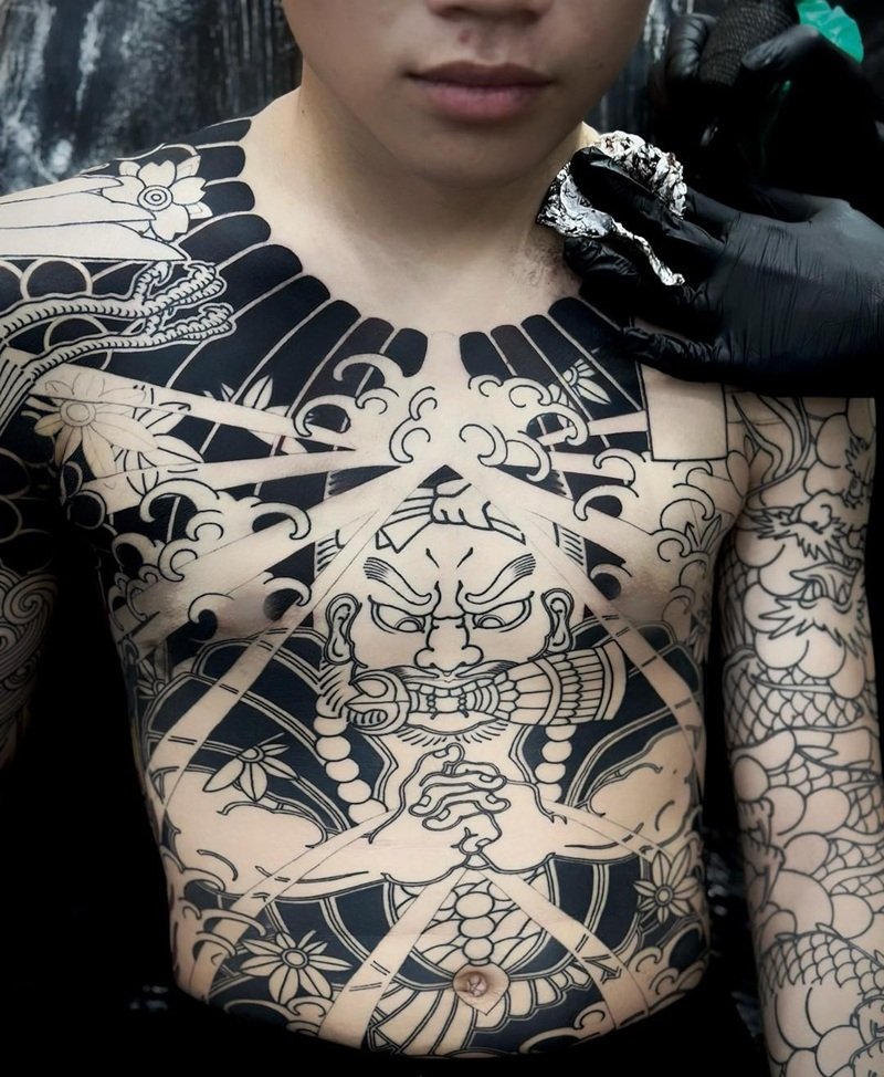 hình xăm full bụng nam 2