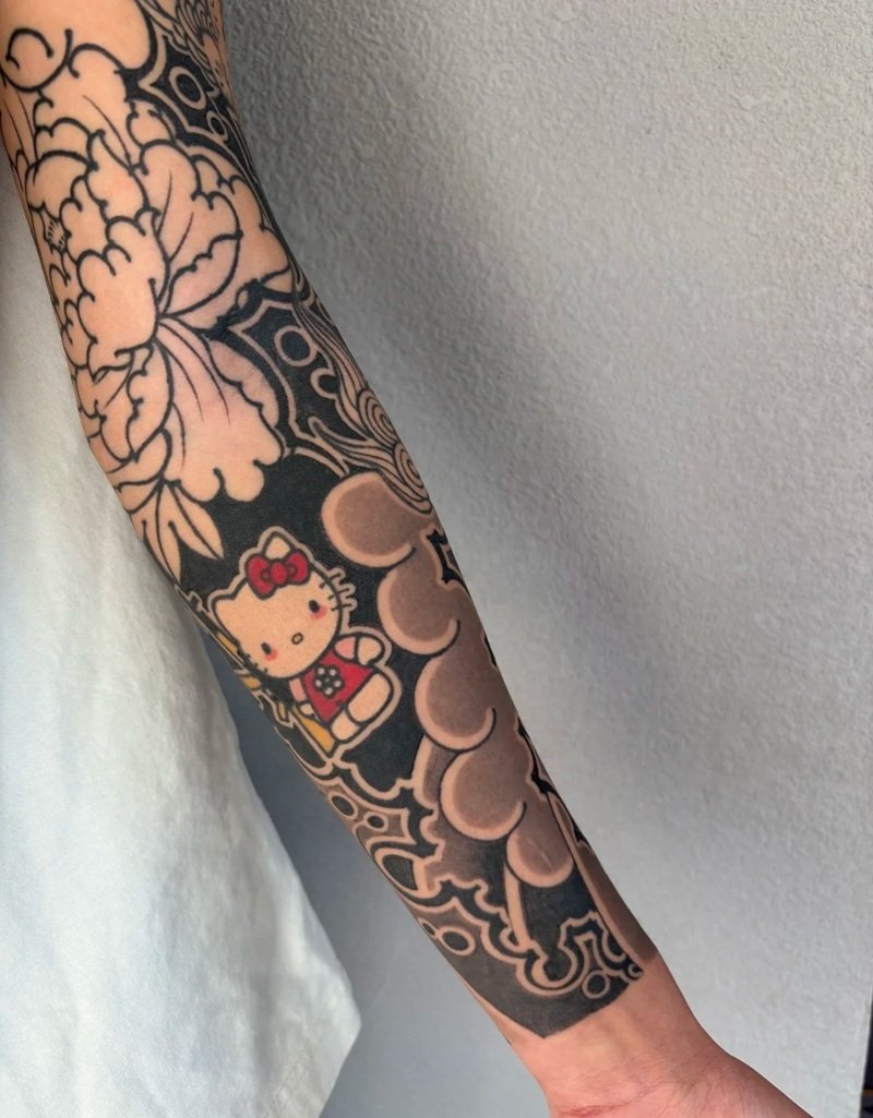 hình xăm hello kitty 20