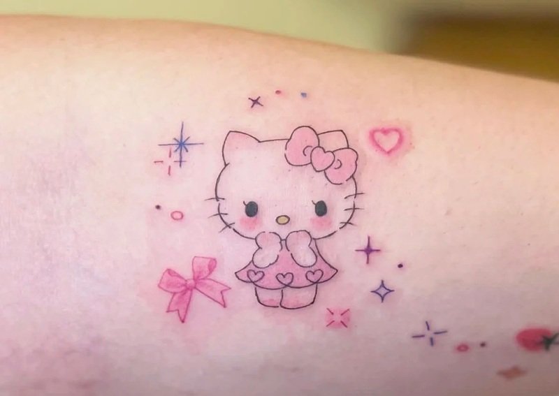 hình xăm hello kitty 5