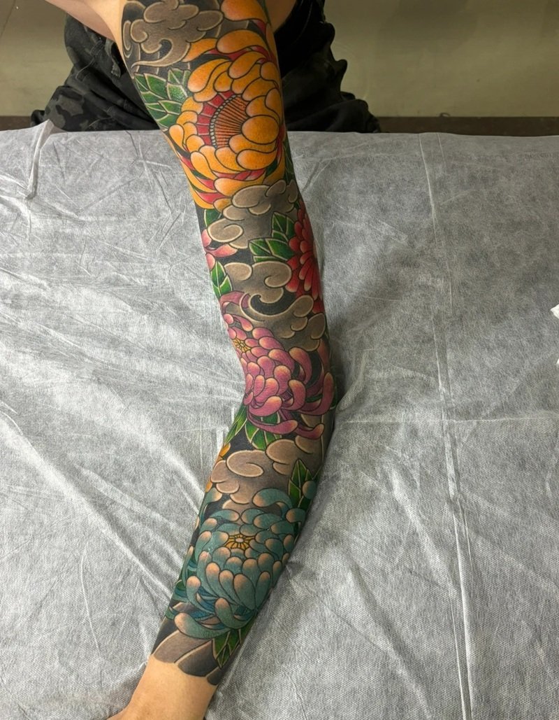 hình xăm hoa cúc 9