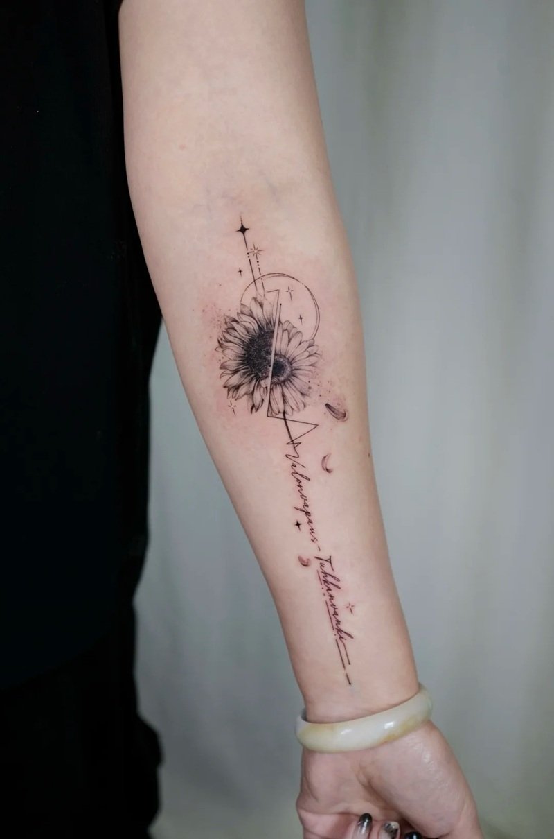 hình xăm hoa hướng dương 35