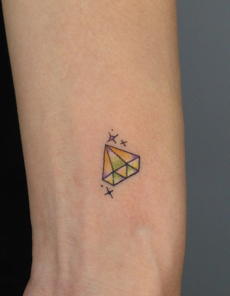 hình xăm kim cương 10