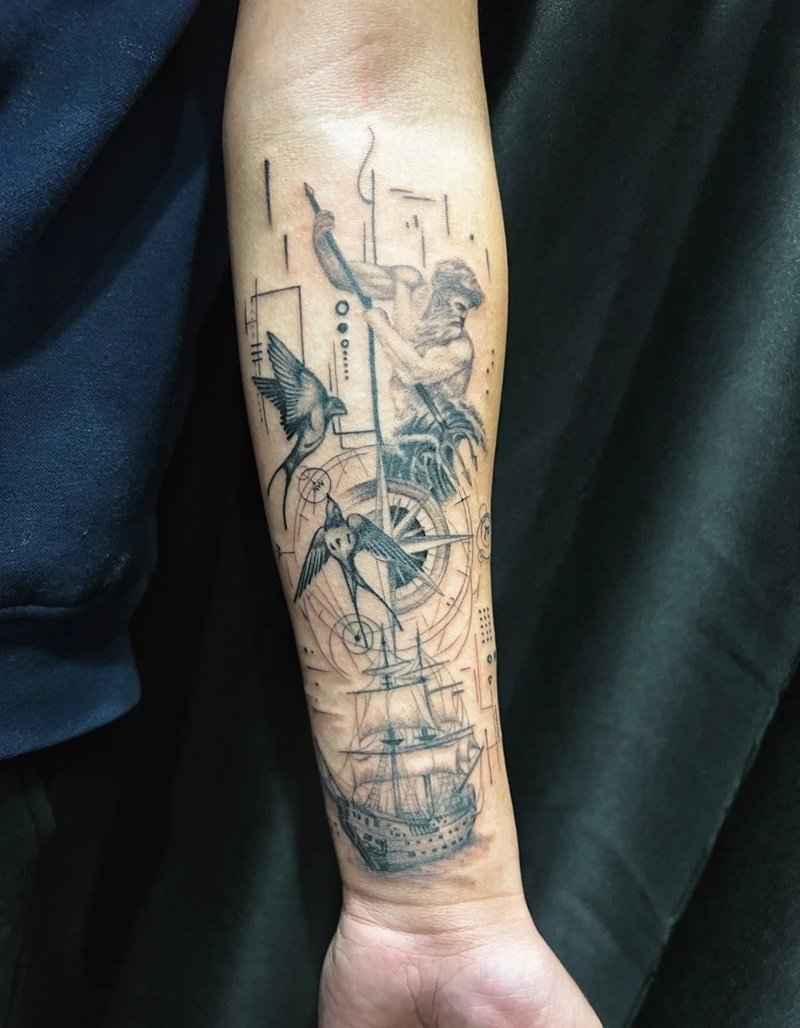 hình xăm la bàn 13