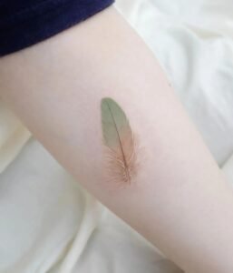 hình xăm lông vũ 26