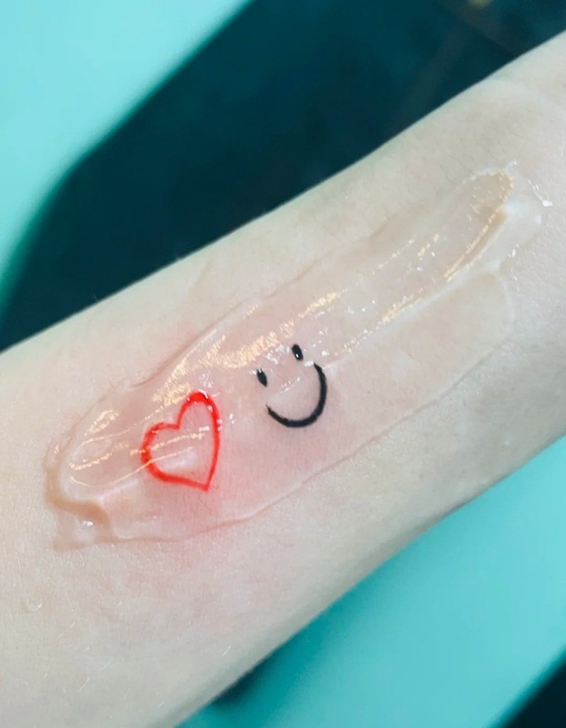 hình xăm mặt cười 10