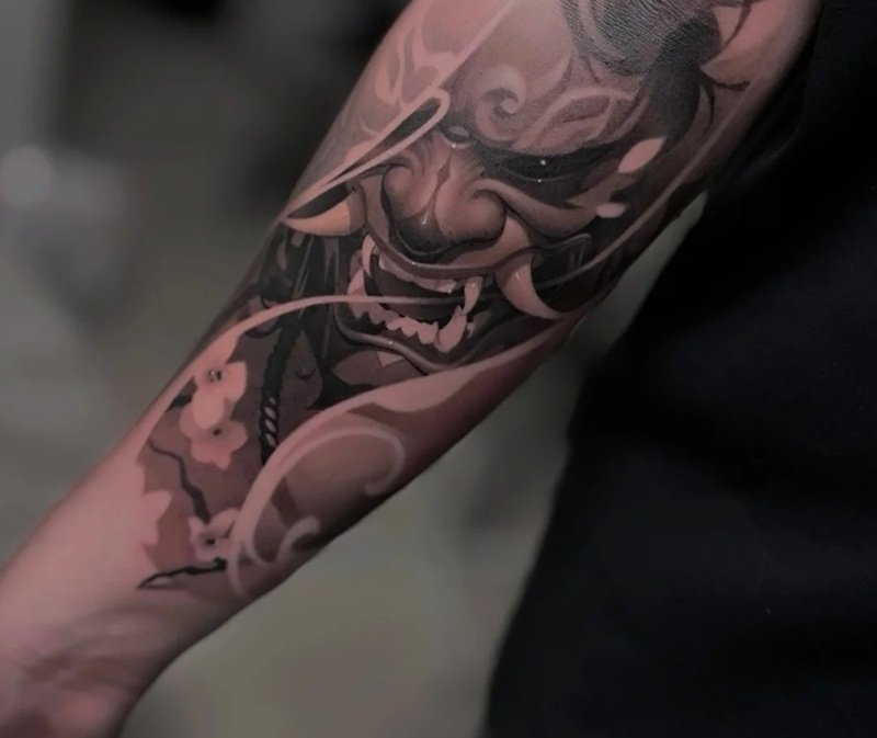 hình xăm mặt quỷ dữ 2