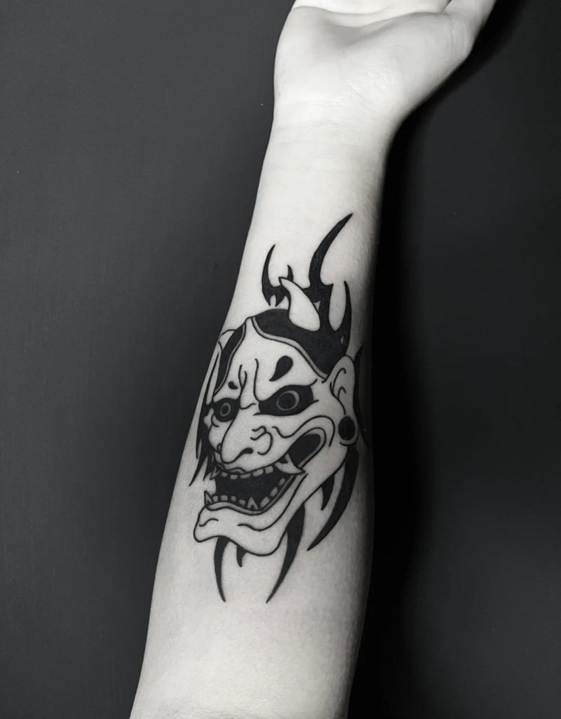 hình xăm mặt quỷ dữ 3