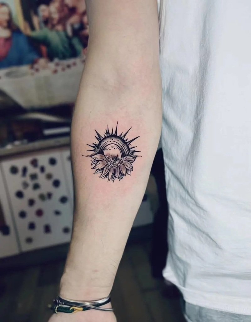 hình xăm mệnh thổ 20