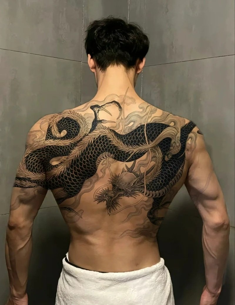 hình xăm mệnh thổ 36