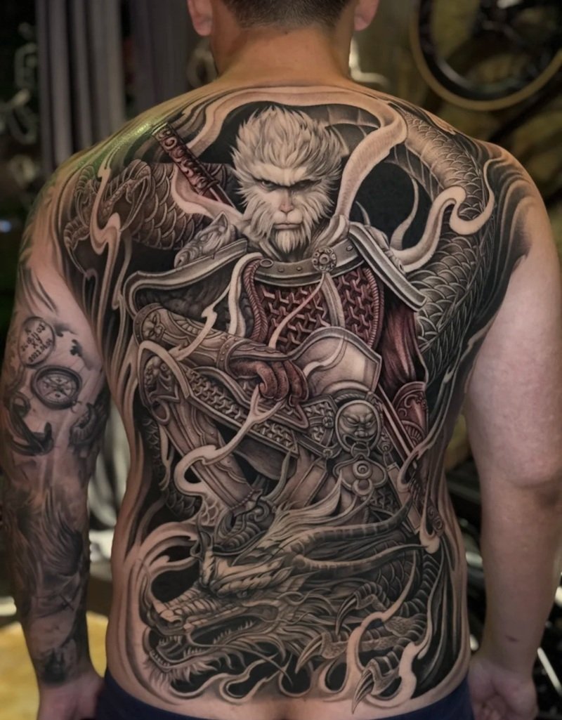 hình xăm ngộ không 6