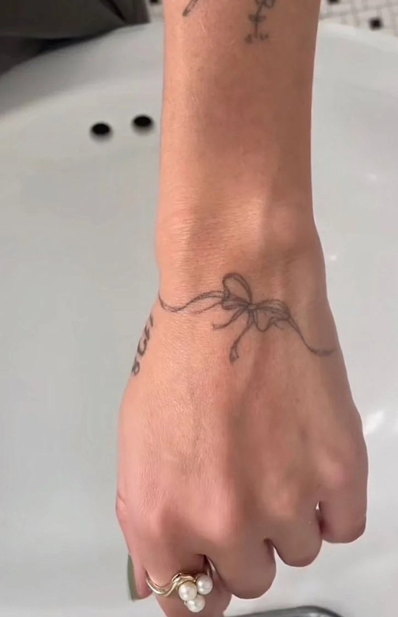 hình xăm nơ mini 36