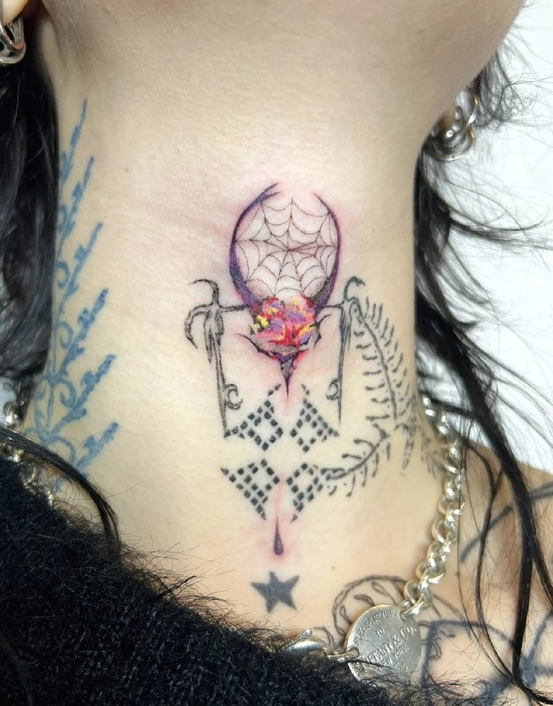 hình xăm ở cổ nam chất 15