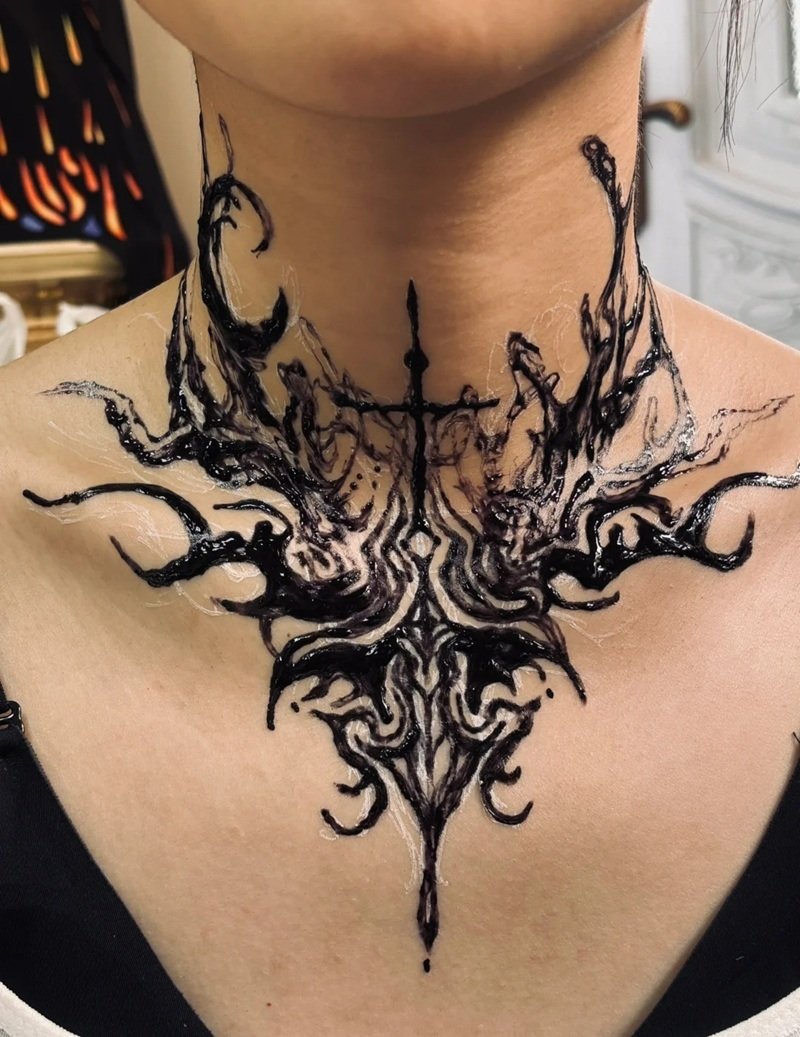 hình xăm ở cổ nam chất 31