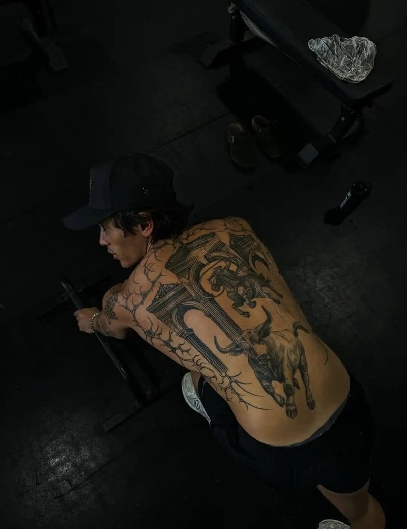 hình xăm old school 23