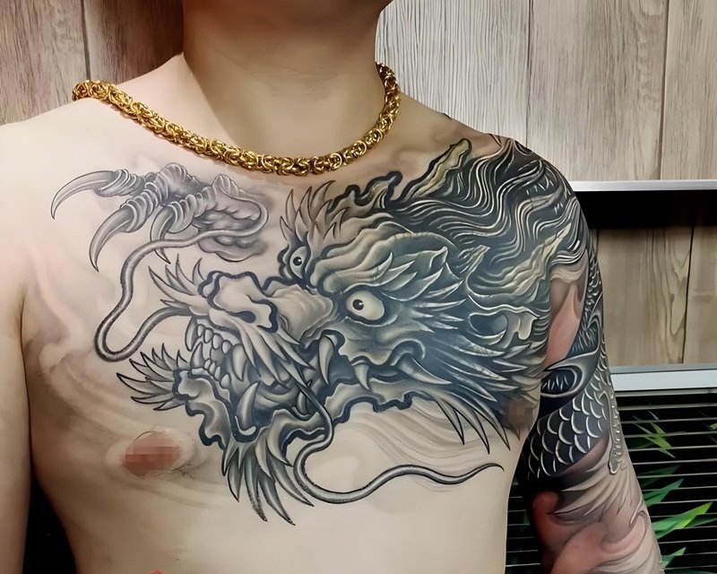 hình xăm rồng vắt vai 3