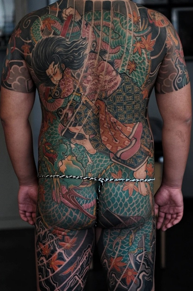 hình xăm samurai full lưng