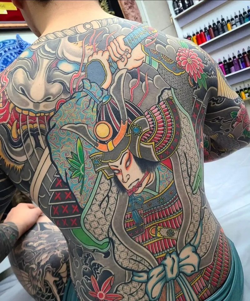 hình xăm samurai nhật cổ 28