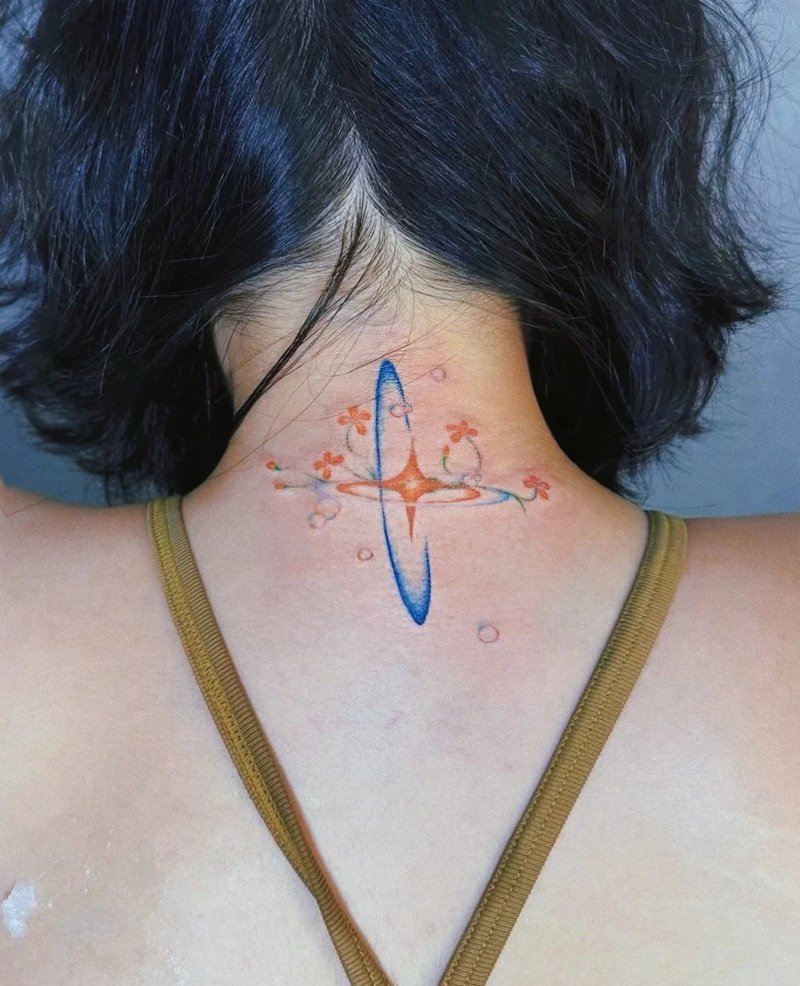 hình xăm sau gáy 18