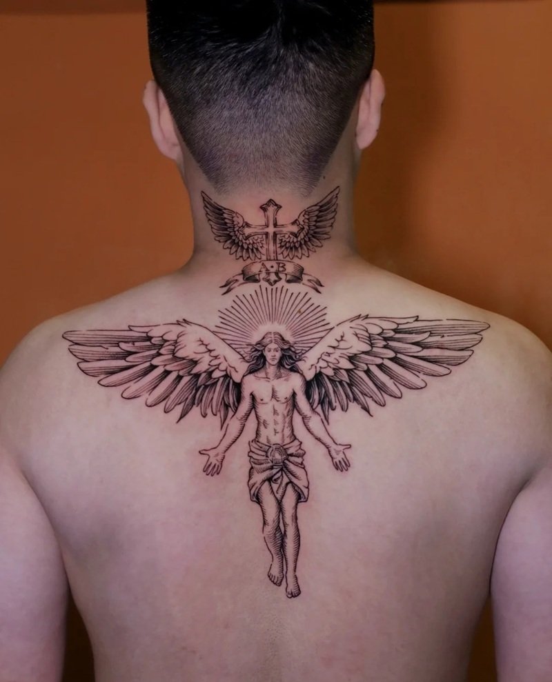 hình xăm sau gáy 32