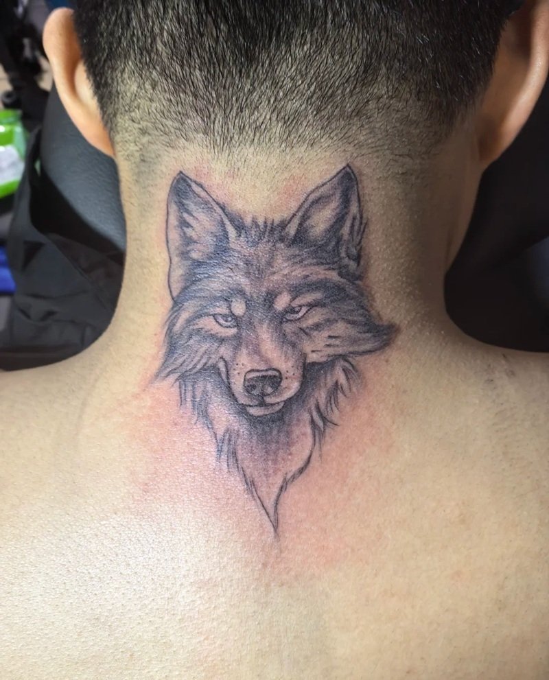 hình xăm sói cô độc 17