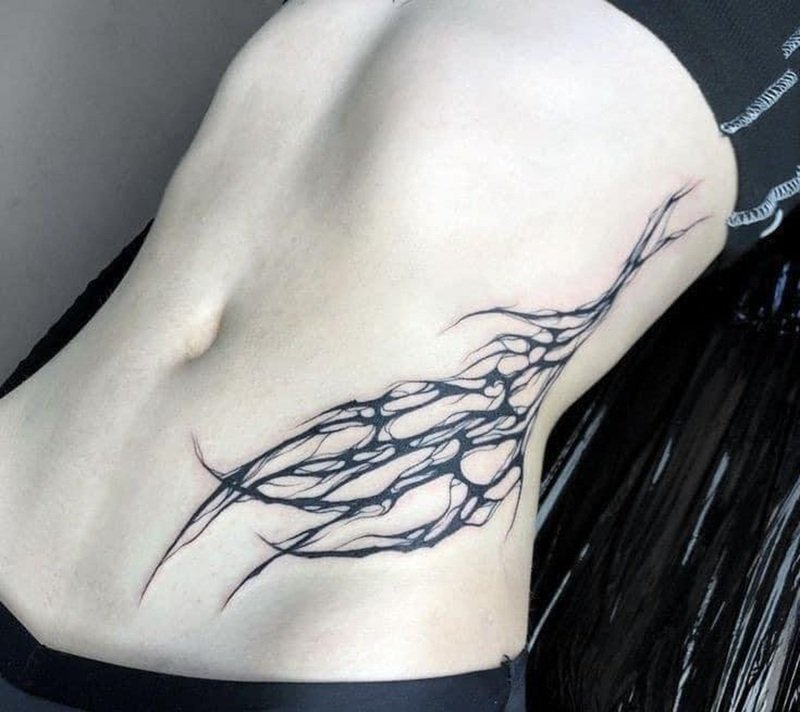 hình xăm succubus 1