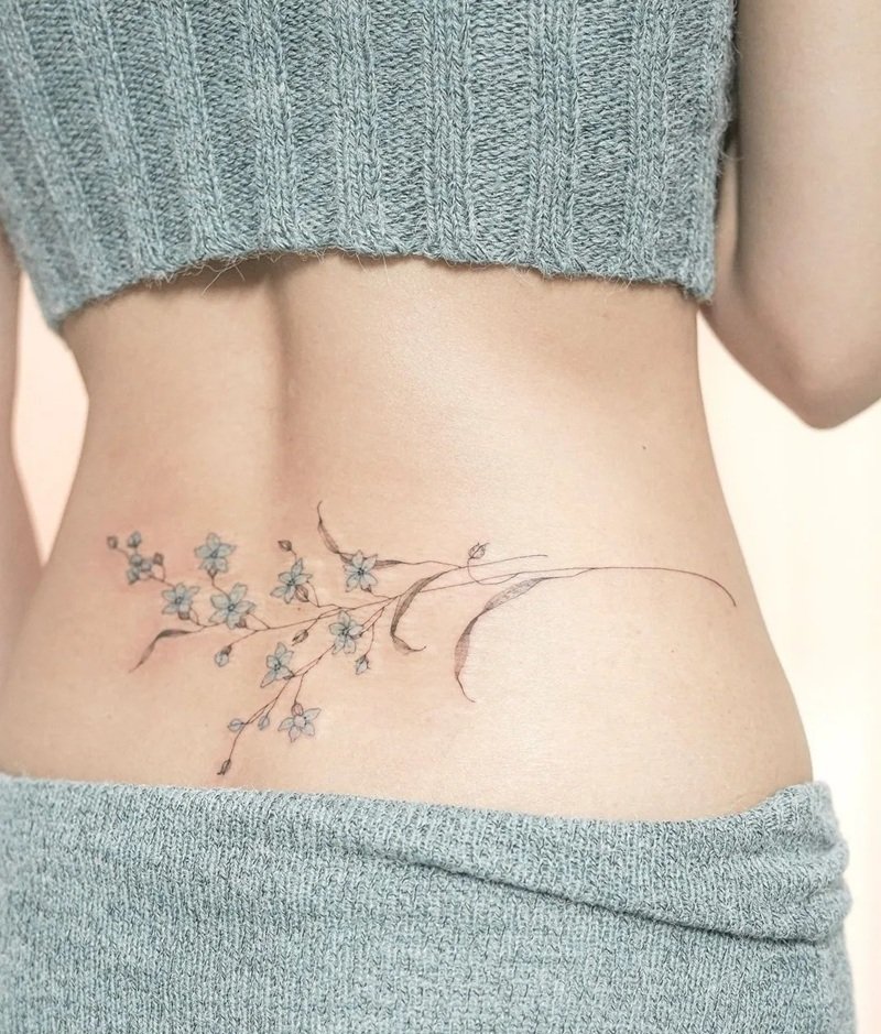 hình xăm thắt lưng nữ 4