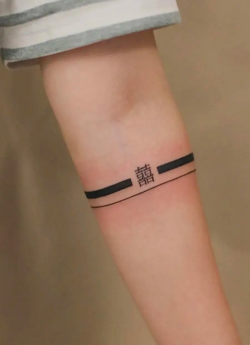 hình xăm vòng tay đơn giản 32