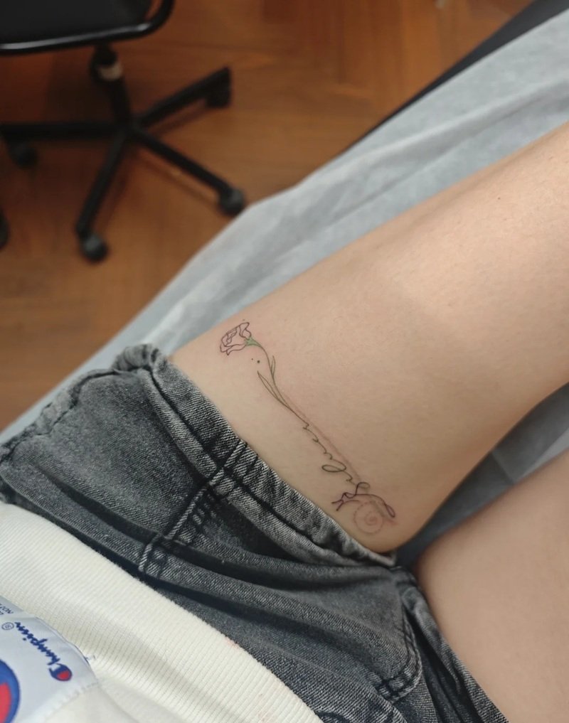 mẫu hình xăm chân nữ 13