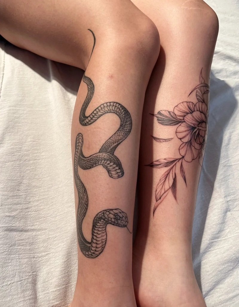 mẫu hình xăm chân nữ 18