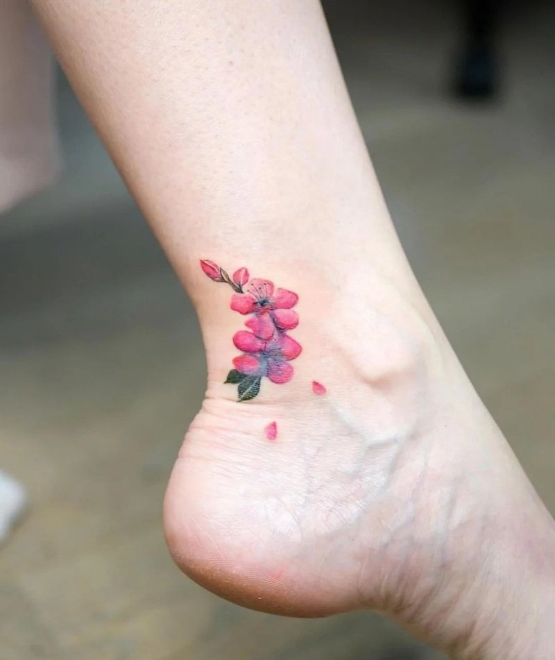 mẫu hình xăm chân nữ 31